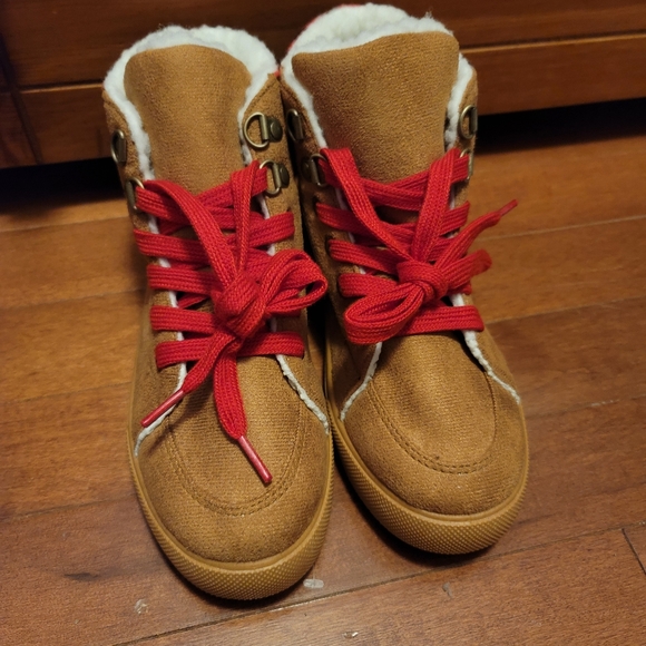 Boy's Buffalo check high top shoes - Picture 2 of 5